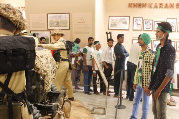 Happy-independence-day-2018-army-museum-lahore-3